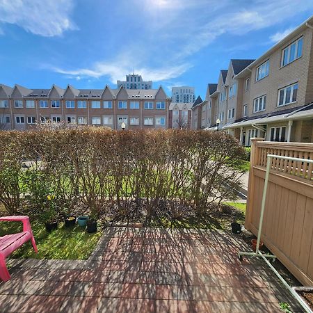 Scarborough Townhouse Apartment Toronto Exterior photo